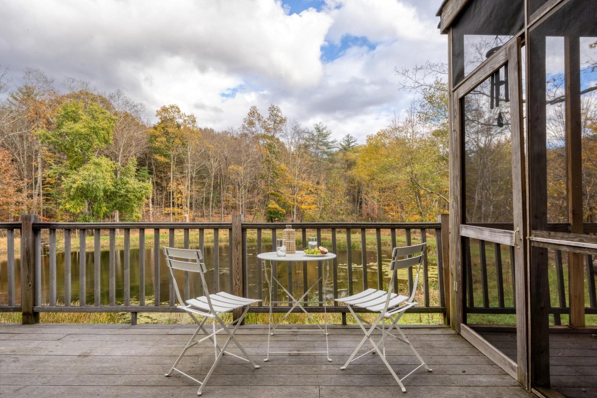 Cortland By Avantstay Charming Heritage Estate W Private Lake Pool Saugerties Exterior foto