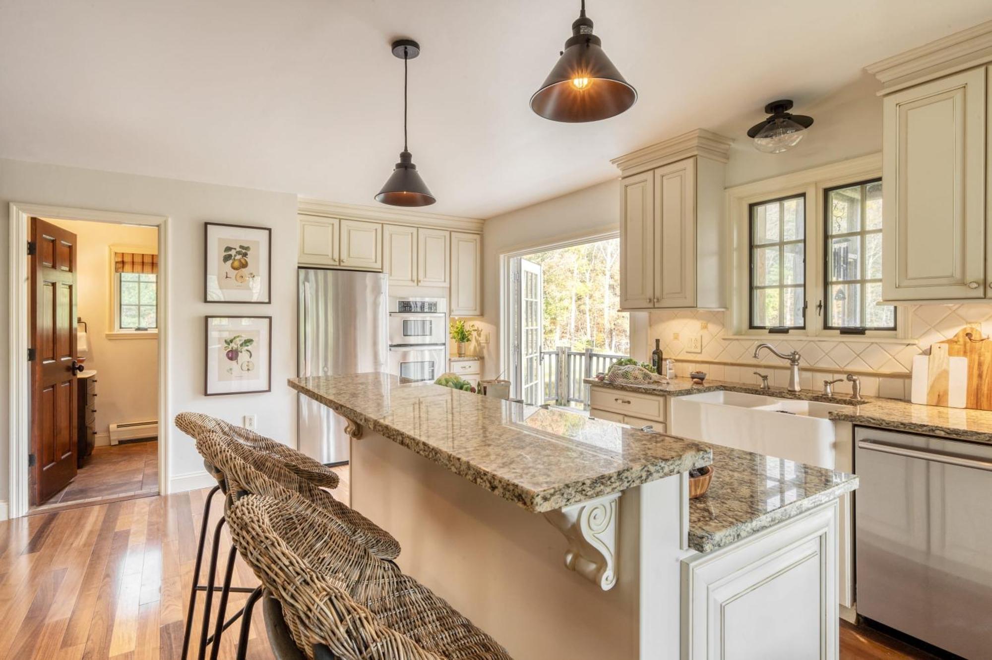 Cortland By Avantstay Charming Heritage Estate W Private Lake Pool Saugerties Exterior foto