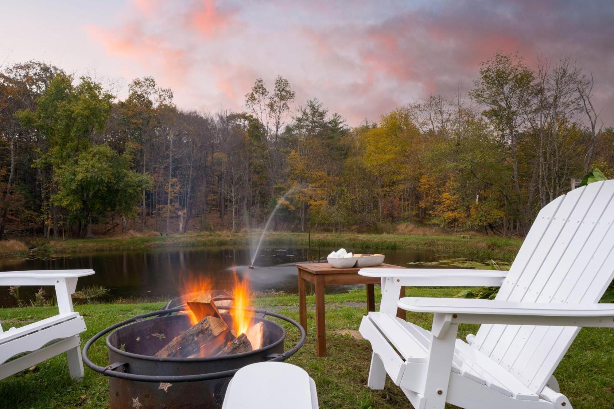 Cortland By Avantstay Charming Heritage Estate W Private Lake Pool Saugerties Exterior foto